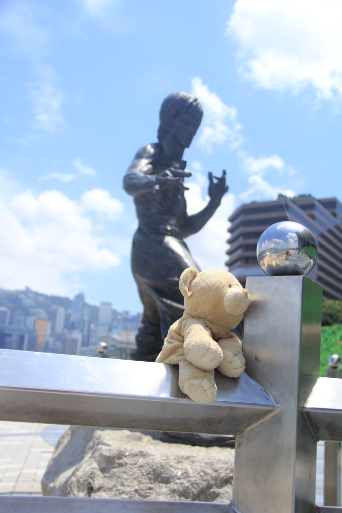 Bruce Lee's statue on the Avenue of Stars.